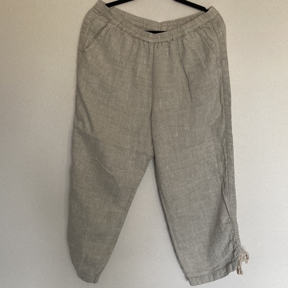 Chico’s linen pull-on pants/capris Size 2(Regular 10-12) see size chart - Picture 1 of 7